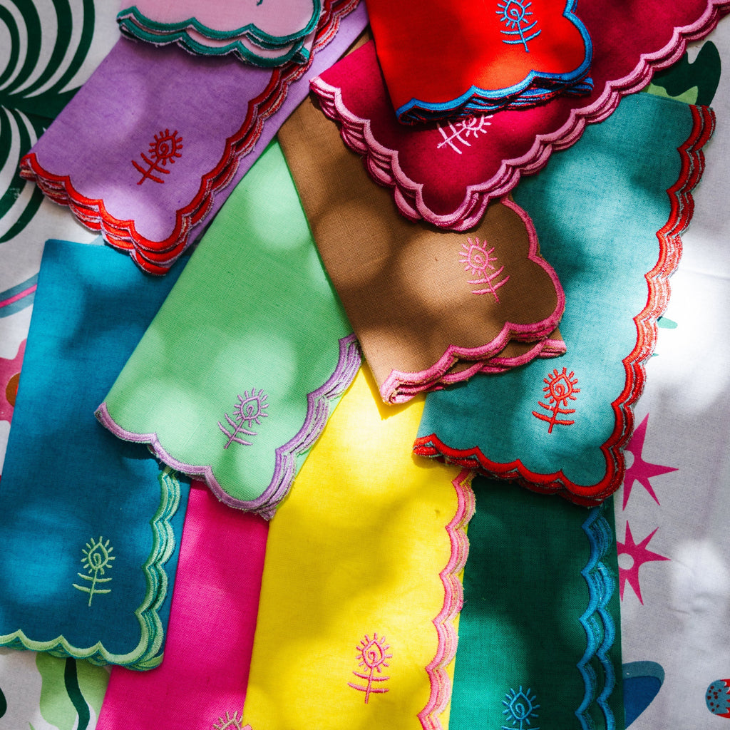 Icon Linen Napkins in Wine and Pink, Set of 4 - Noble Designs