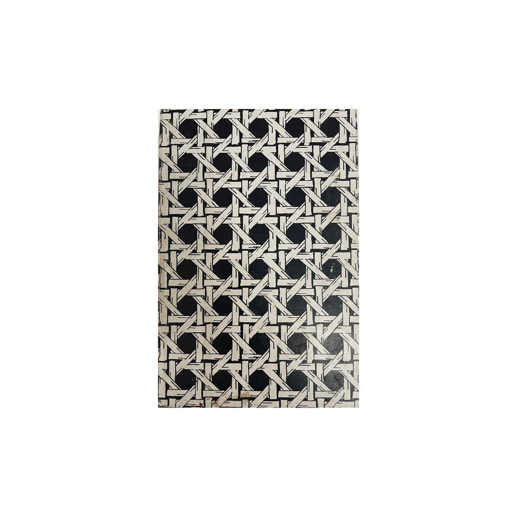 Black And White Book - Noble Designs