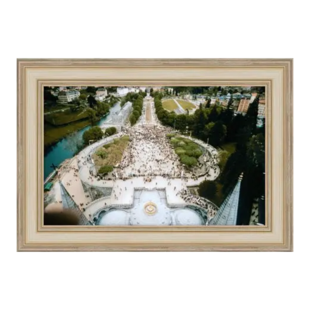 Captured Moments Across Europe 3 - Noble Designs