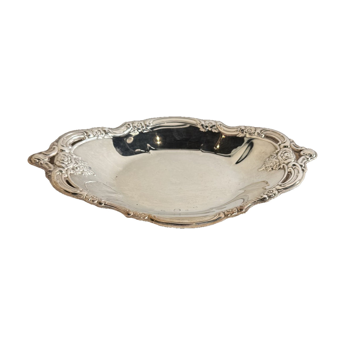 Scalloped Oval Silver Plated Dish - Noble Designs