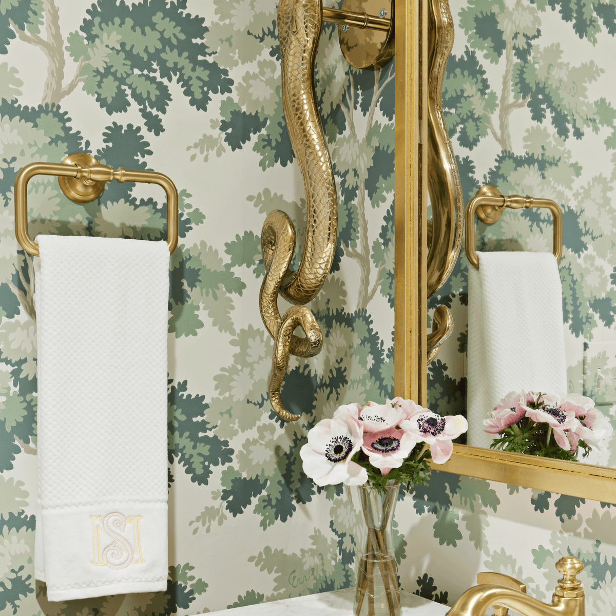 Sapera Sconce in Brass - Noble Workroom